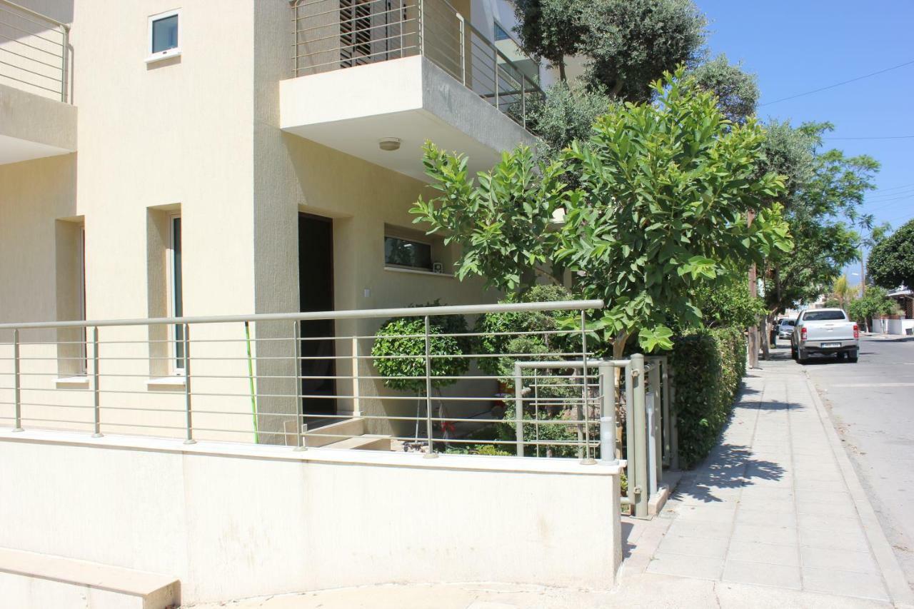 Kerynia Apartments Paphos Exteriör bild